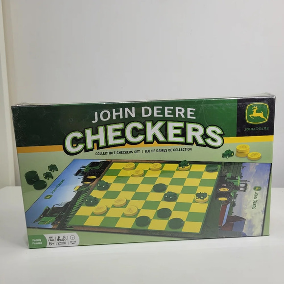 John Deere Checkers Game with Themed Board, Checkers and Tractor Kings NEW - Picture 1 of 10